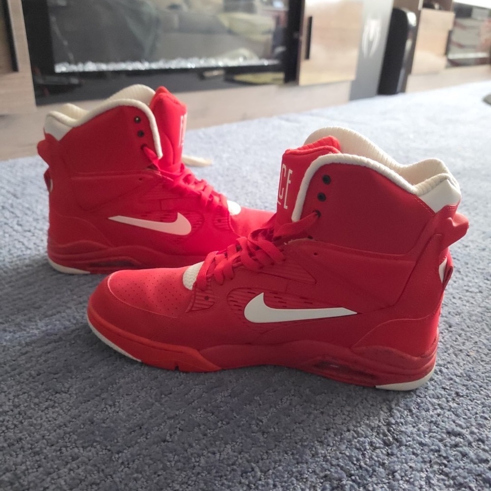 Nike Air Command Force University Red